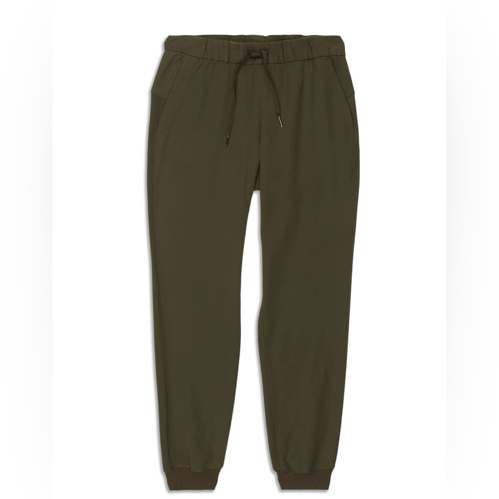 Lululemon On The Fly Mid-Rise Jogger. Size 4. Cropped. Army green